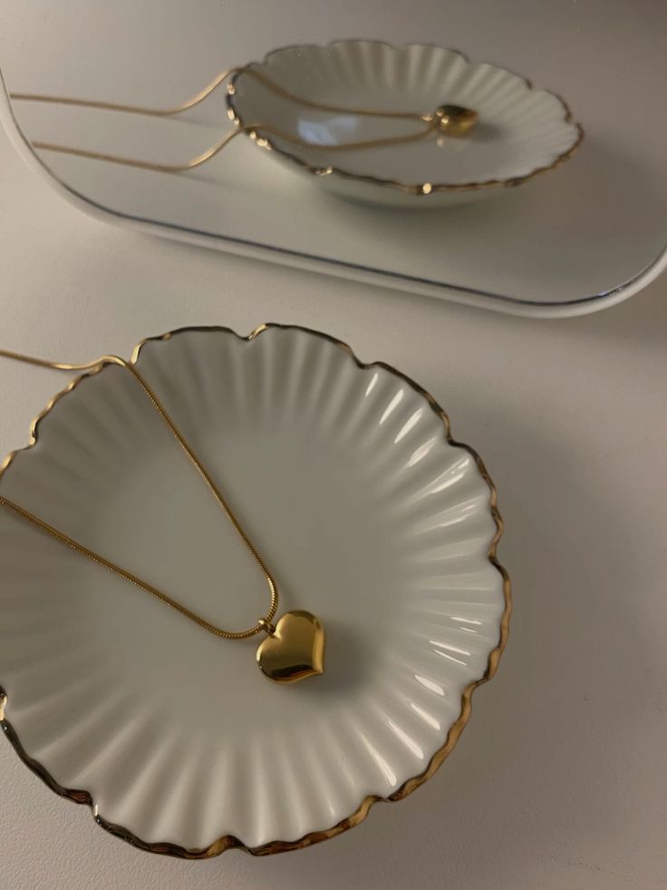 Golden Heart Pendant Necklace