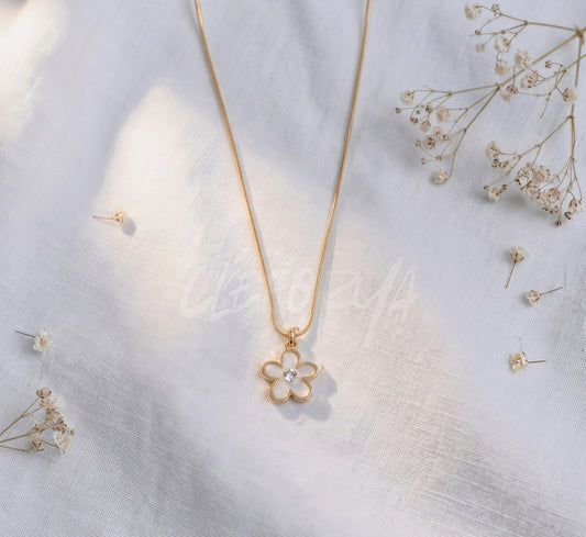 Cleforya Charm Necklace