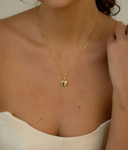 Golden Heart Pendant Necklace